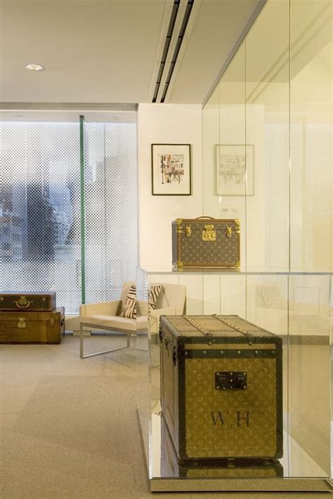 louis vuitton nyc office.